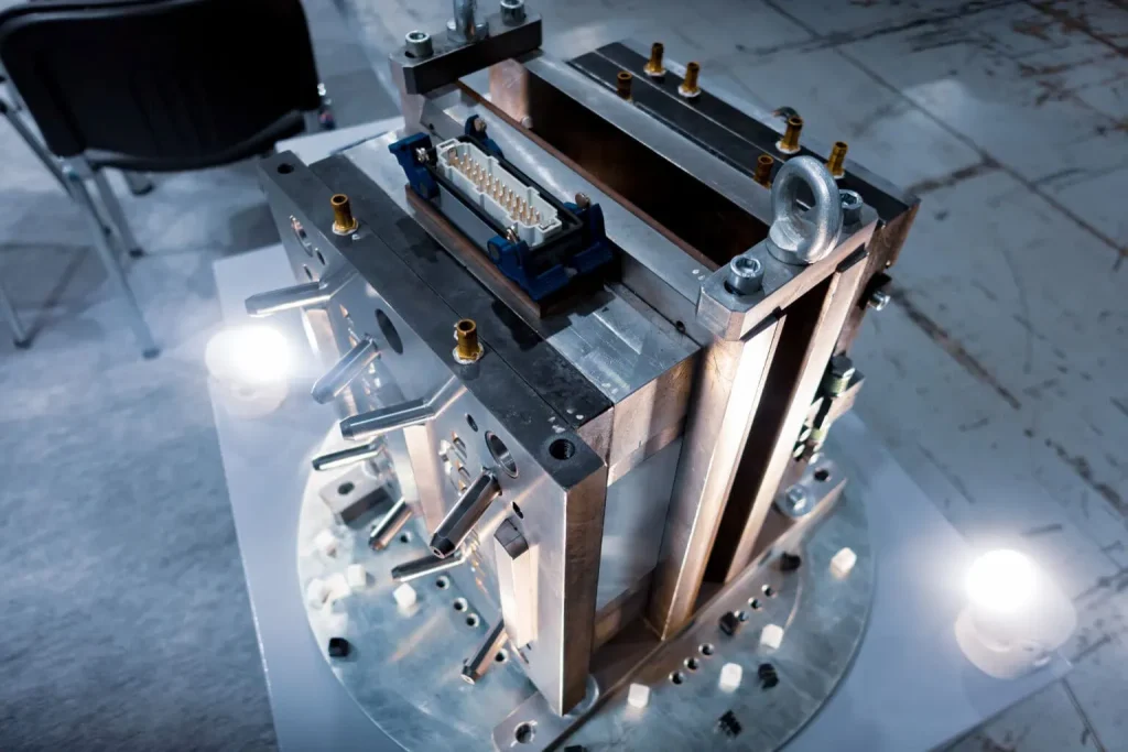 Geyuan Electronics complex injection mold