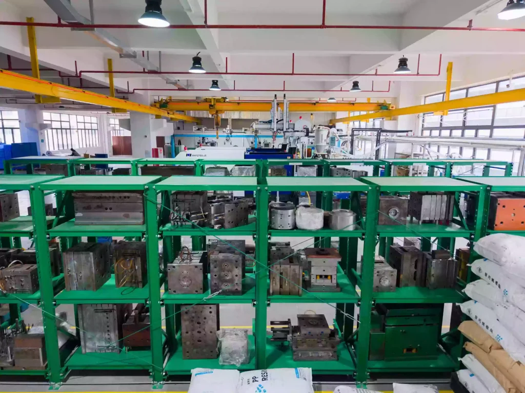 Geyuan Electronics mold warehouse and prototype production workshop