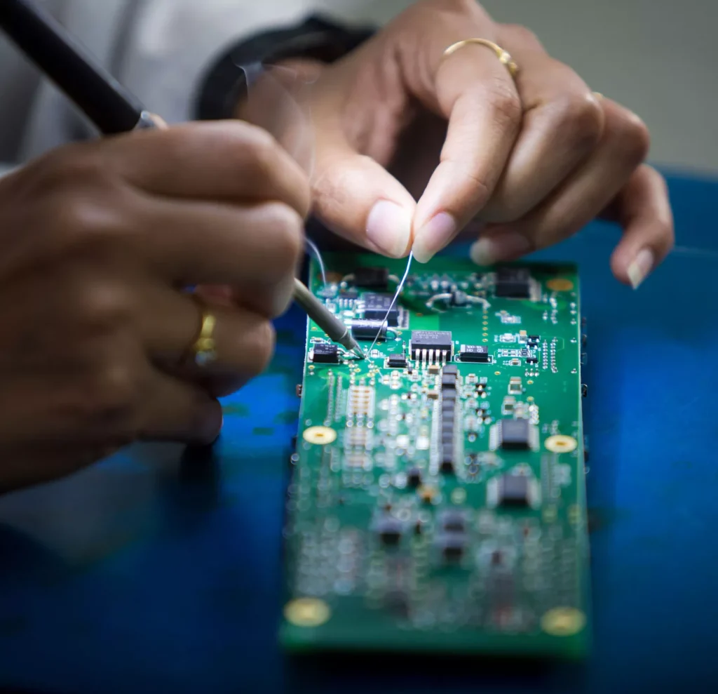 High tech PCB prototype assembly and soldering