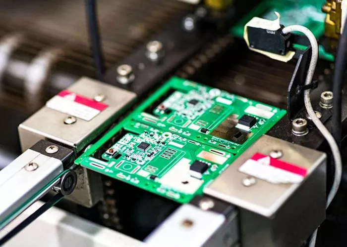 Mastering Hybrid PCB Assembly