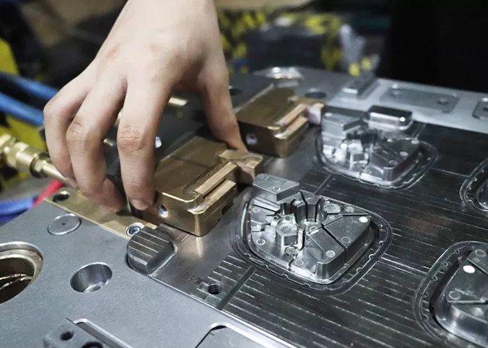 Mold and Pre Production Inspection